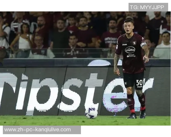 意媒报道那不勒斯右后卫马佐基或将离队三支升班马球队表达兴趣 意媒报道那不勒斯右后卫马佐基或将离队三支升班马球队表达兴趣